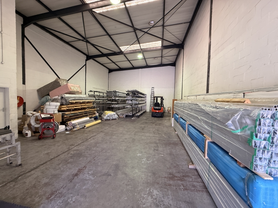 To Let Commercial Property for Rent in Beaconvale Western Cape